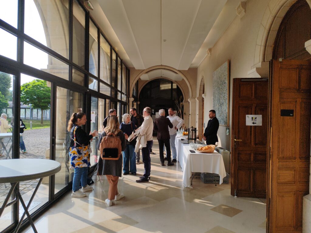 img 20250604 085306(1)